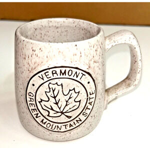 Vintage Onion River Pottery Mug Vermont Green Mountain State Cup Winooski Read